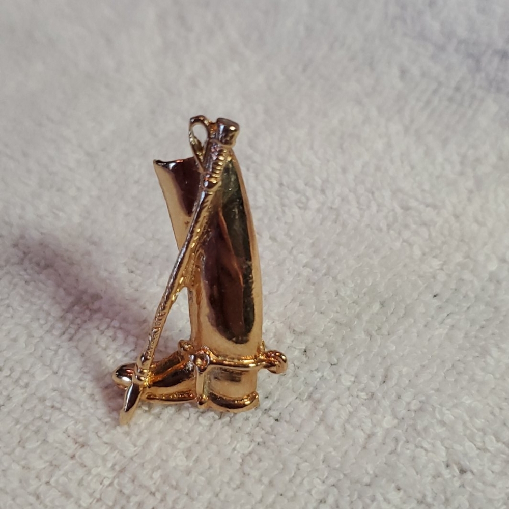 Cowgirl boot brooch